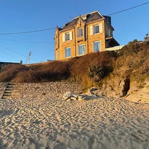 villa-sainte-anne-villa-en-bord-de-mer.inbrittany.com/