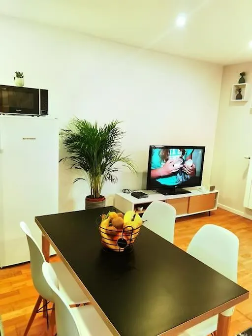 Hébergement de vacances Chaleureuse Maisonnette Lyon Meyzieu